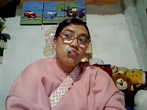 Snapshot of dafne19_ chatting on 5, 1, 2025 dafne19 online show from 5, 1, 2025