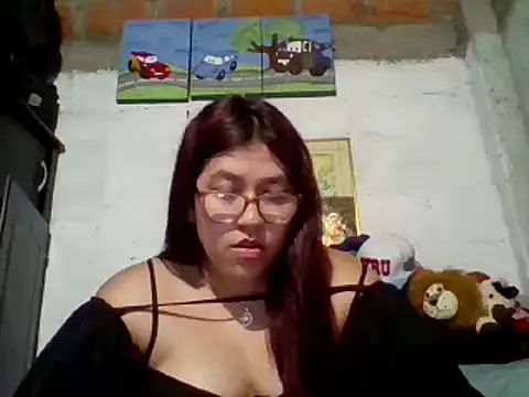 Snapshot of dafne19_ chatting on 1, 2, 2025 dafne19 online show from 1, 2, 2025