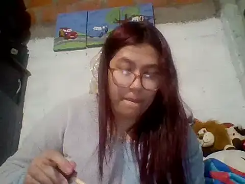 Snapshot of dafne19_ chatting on 2, 2, 2025 dafne19 online show from 2, 2, 2025
