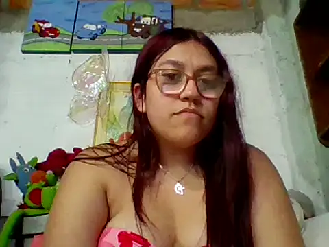 Snapshot of dafne19_ chatting on 1, 3, 2025 dafne19 online show from 1, 3, 2025