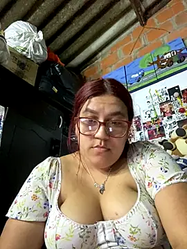 Snapshot of dafne19_ chatting on 12, 9, 2025 dafne19 online show from 12, 9, 2025