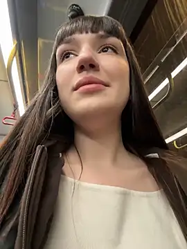 Sophie Avory online show from 4, 12, 2024