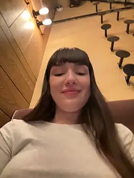 Sophie Avory online show from 23, 1, 2025