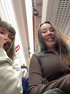 Sophie Avory online show from 16, 2, 2025