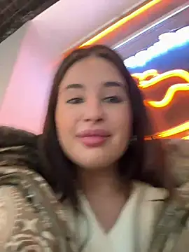 Sophie Avory online show from 20, 2, 2025