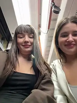 Sophie Avory online show from 21, 2, 2025