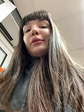 Sophie Avory online show from 10, 3, 2025