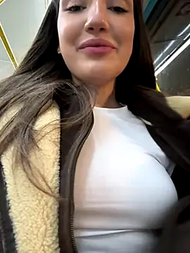 Sophie Avory online show from 23, 10, 2025