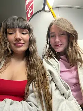 Snapshot of Sophie_Avory chatting on 5, 2, 2026 Sophie Avory online show from 5, 2, 2026