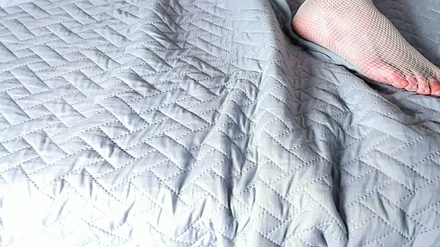 LiaFlowers online show from 26, 2, 2025