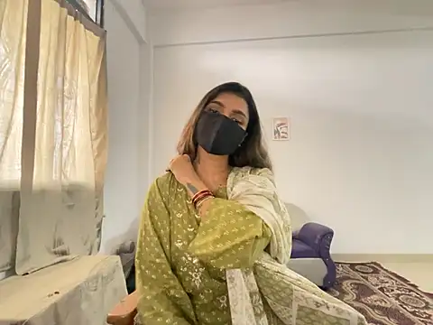 MaYaa  11 online show from 30, 12, 2024