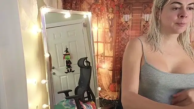 cunty tranny lydia online show from 14, 10, 2025