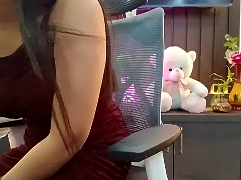 Snapshot of GoldnessAishu chatting on 20, 3, 2025 GoldnessAishu online show from 20, 3, 2025