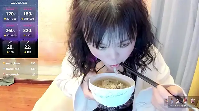 Pennyee online show from 5, 3, 2025