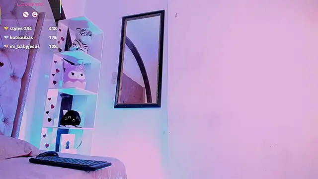 LadyAvalon online show from 21, 2, 2025