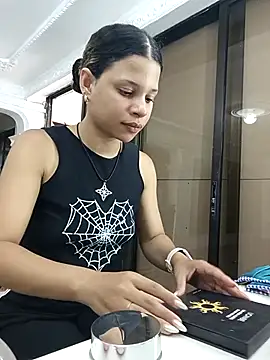 LadyAvalon online show from 28, 9, 2025