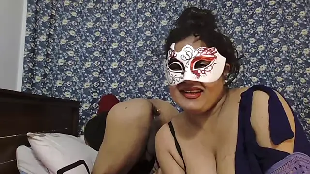 Maya8175 online show from 11, 3, 2025