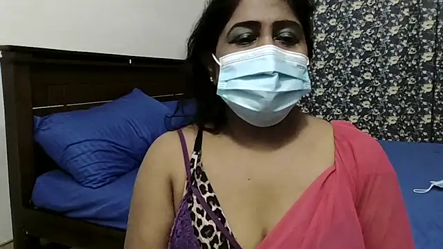 Maya8175 online show from 25, 9, 2025