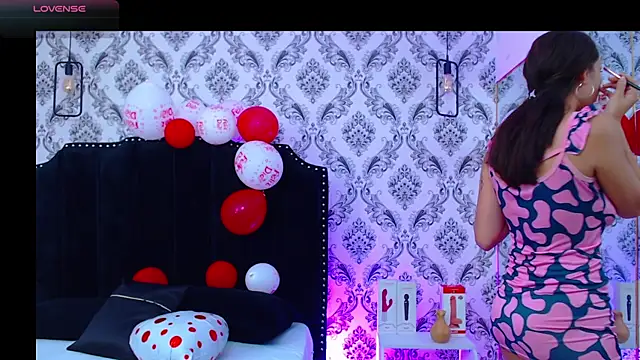 SaaraBrown online show from 16, 2, 2025