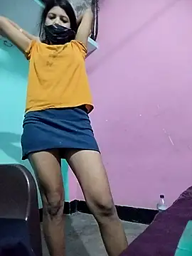 Snapshot of Hotty-Divya chatting on 3, 11, 2025 Hotty-Divya online show from 3, 11, 2025