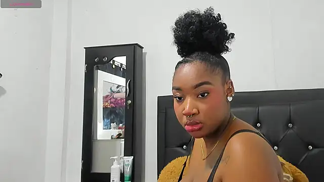 Natassha brown1 online show from 17, 10, 2025