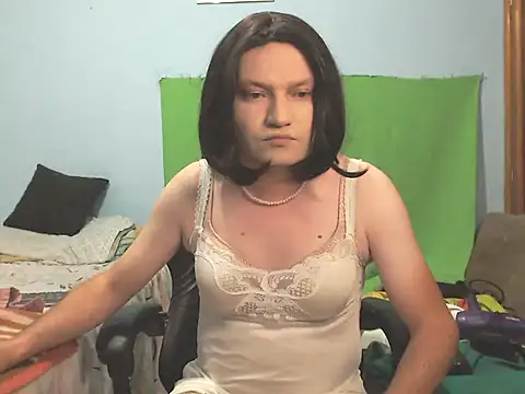 Lucy Pixie online show from 15, 10, 2025