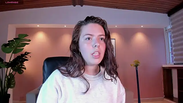 Lyssa Muller online show from 18, 2, 2025