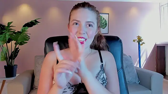 Lyssa Muller online show from 14, 3, 2025