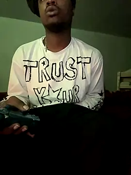 SluttyLyfe4L online show from 5, 12, 2025