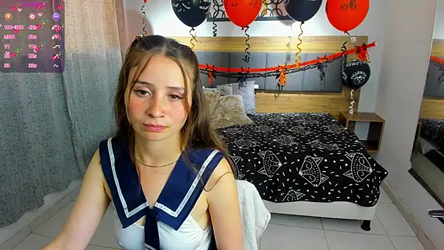 Snapshot of martina_lujann chatting on 9, 10, 2025 martina lujann online show from 9, 10, 2025