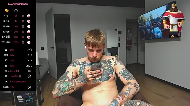 Snapshot of white_King9999 chatting on 19, 12, 2024 white King9999 online show from 19, 12, 2024