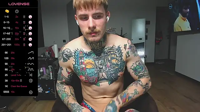 Snapshot of white_King9999 chatting on 24, 12, 2024 white King9999 online show from 24, 12, 2024