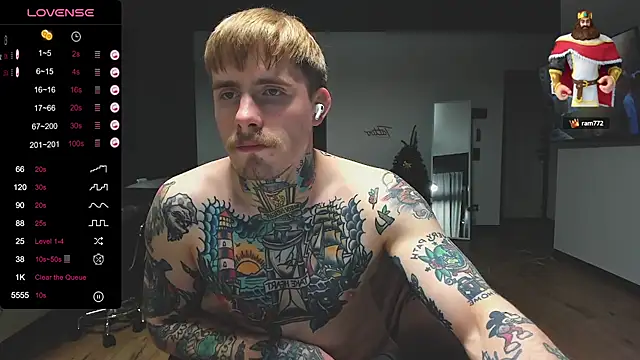 Snapshot of white_King9999 chatting on 12, 1, 2025 white King9999 online show from 12, 1, 2025