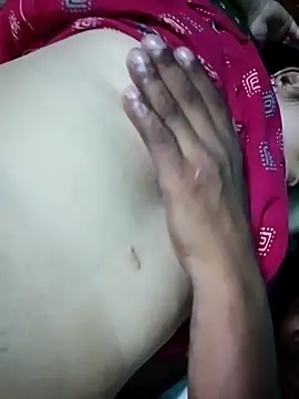 Snapshot of Lustyful_Couple chatting on 10, 9, 2025 Lustyful Couple online show from 10, 9, 2025