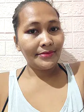 Snapshot of Sweetchuby1995 chatting on 19, 3, 2026 Sweetchuby1995 online show from 19, 3, 2026