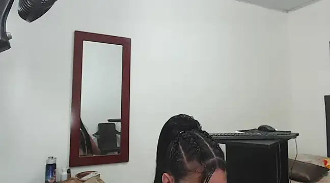 eloisaath online show from 23, 1, 2025