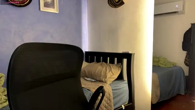 Xander bonnet1 online show from 10, 9, 2025