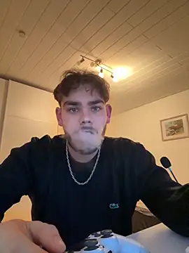 JuNIs  online show from 21, 10, 2025