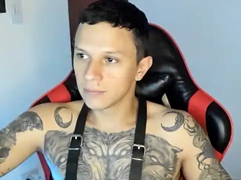 Snapshot of goodboy69l chatting on 12, 6, 2026 goodboy69l online show from 12, 6, 2026