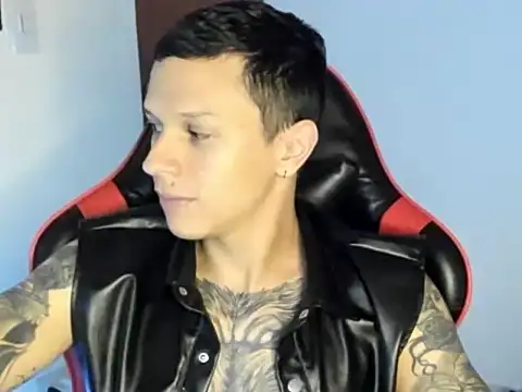 Snapshot of goodboy69l chatting on 18, 6, 2026 goodboy69l online show from 18, 6, 2026
