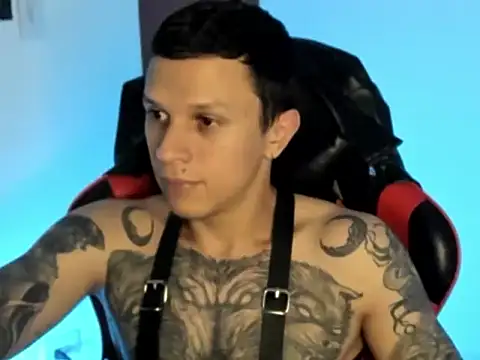 Snapshot of goodboy69l chatting on 6, 7, 2026 goodboy69l online show from 6, 7, 2026