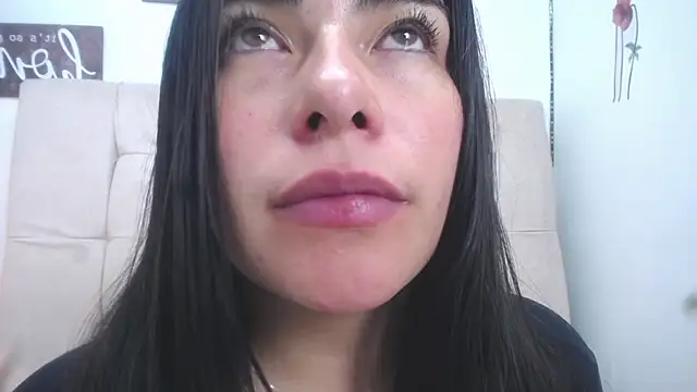 Snapshot of missexy303av chatting on 13, 1, 2025 missexy303av online show from 13, 1, 2025