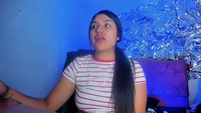 Snapshot of SarahStones chatting on 16, 2, 2026 SarahStones online show from 16, 2, 2026