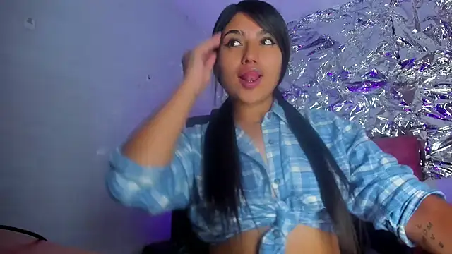 Snapshot of SarahStones chatting on 18, 2, 2026 SarahStones online show from 18, 2, 2026