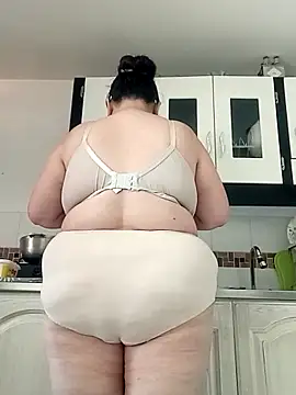 Madisonpalacio online show from 28, 10, 2025