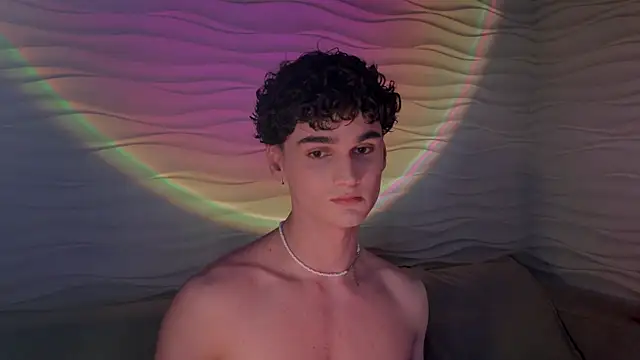 Snapshot of adam_21cm__ chatting on 23, 2, 2025 adam 21cm online show from 23, 2, 2025