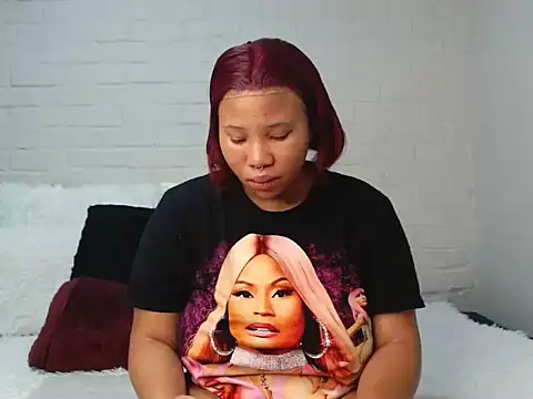 DrippinCaramelCutie online show from 1, 3, 2025