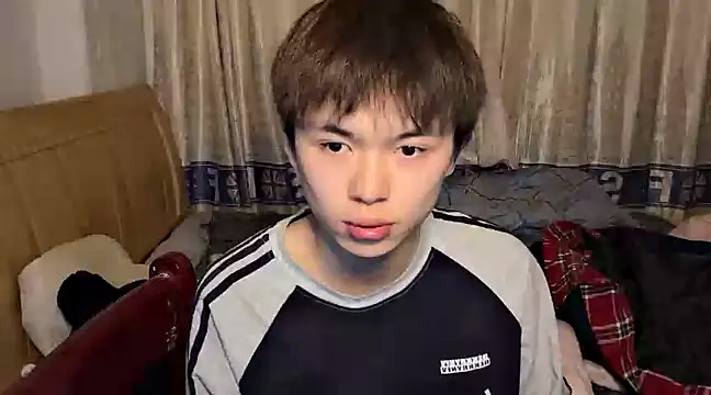 xiaottt1918 online show from 20, 1, 2025