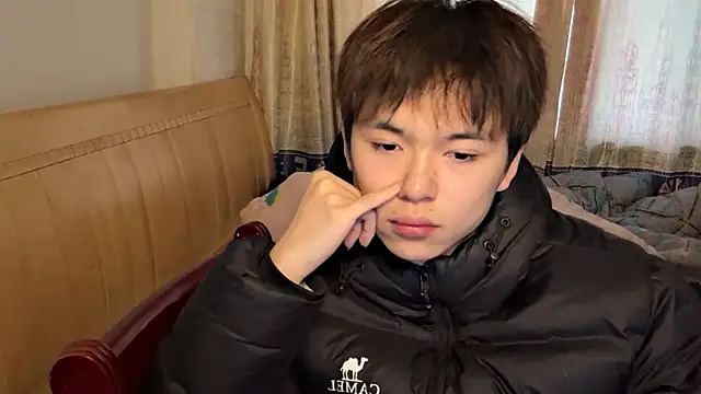 xiaottt1918 online show from 22, 1, 2025