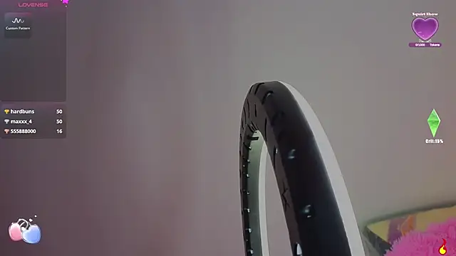 littlevixen18 online show from 17, 12, 2024